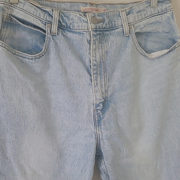 Levi's Light Blue 70s Straight - Picture 4 of 9